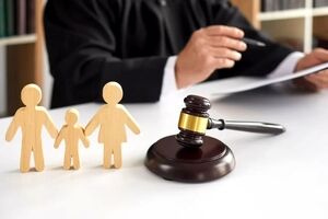 دلایل محکمه پسند برای طلاق از طرف زن

