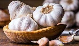 ۱۴ خاصیت شگفت انگیز سیر خام | کاهش وزن سریع با سیر
