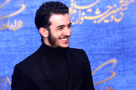 عکس جالب علی شادمان در کنار این مرد | این مرد کنار علی شادمان کیست؟