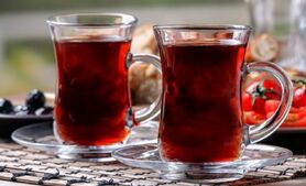 مضرات نوشیدن چای پررنگ برای بدن | چای پررنگ مانند سم است