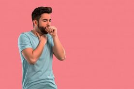 9 نوع چای گیاهی مخصوص برای درمان گلو درد
