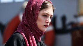 عکس نامتعارف فرشته حسینی و نوید خانش لب دریا | تفریحات لاکچری زن و شوهری تو مجازی ترکوند