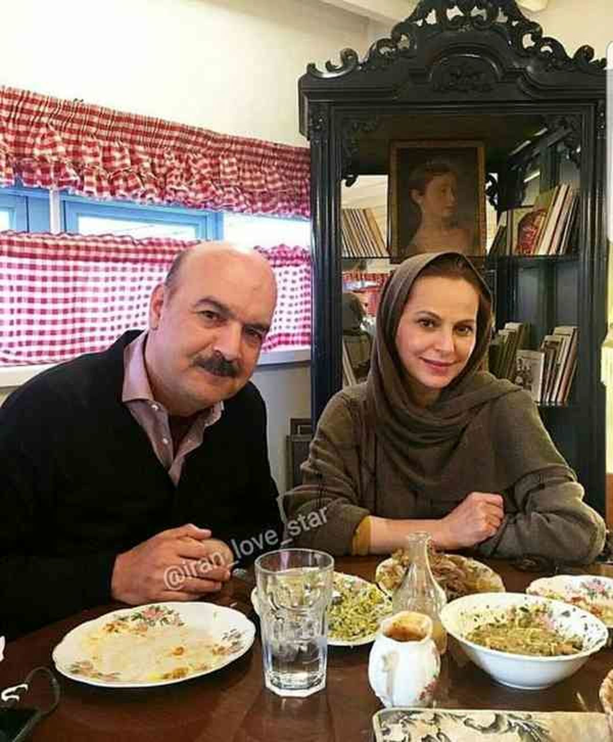 شباهت عجیب همسر آقای مجری به بازیگر هالیوودی
