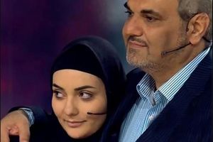 زن زیبا و قشنگ جواد خیابانی میان این همه مردم | جواد خیابانی عکس خانمش را منتشر کرد